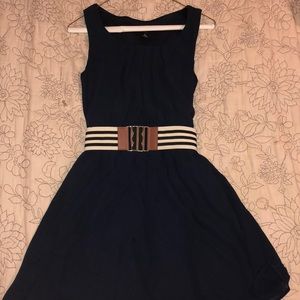 Navy blue dress with a stylish belt!